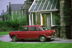 The Austin 1800 LYG220K, at Heath Villas, UK, 1975