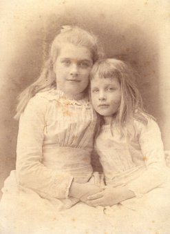 Constance Gertrude Holdsworth, Kathleen Marian Holdsworth, ca 1892