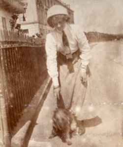 Sylvia and Duke, 1910