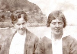 Mrs F. Walker, Mabel Highley at Sandsend, August 1915