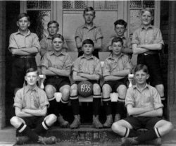 William Holdsworth, Lockers Park, Soccer XI 1935