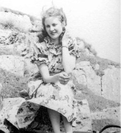 Didy Holdsworth 1946