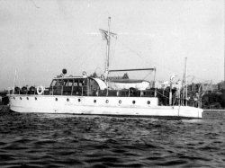 Gwynreta on a buoy in Scarborough Bay 1950