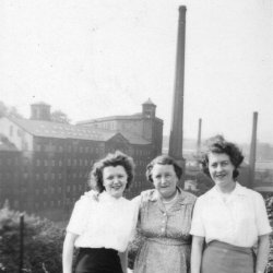 Vera, Mary, Mabel Bannister