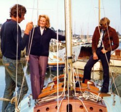 Didy, Michael Holdsworth, assessing yacht, 1978