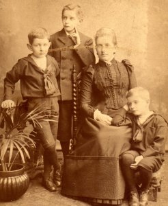 unknown family group, ca 1892