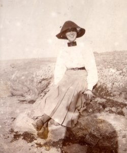 Doris Highley at Filey 1911