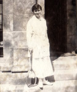 'Effie', at Netherside Hall, June 10, 1916