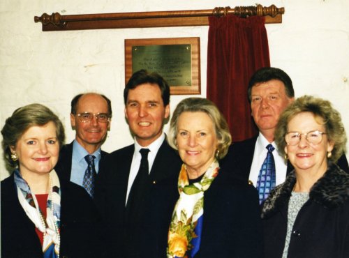 MP & Minister visit John Holdsworth & Co Ltd, 8 Feb 1999