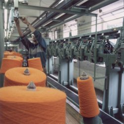 Winding Wool Yarn, John Holdsworth & Co Ltd, 1999