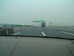 On the road from Shanghai, 27 Mar 2006