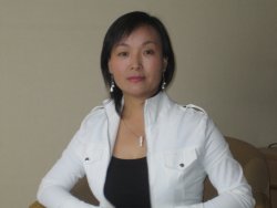 Nancy Huang, At Shanghai, Nov 2006