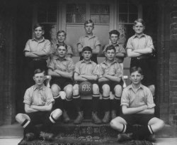 Lockers Park Football XI 1935