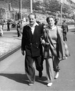 Bill and Didy Holdsworth in Scarborough, 1950